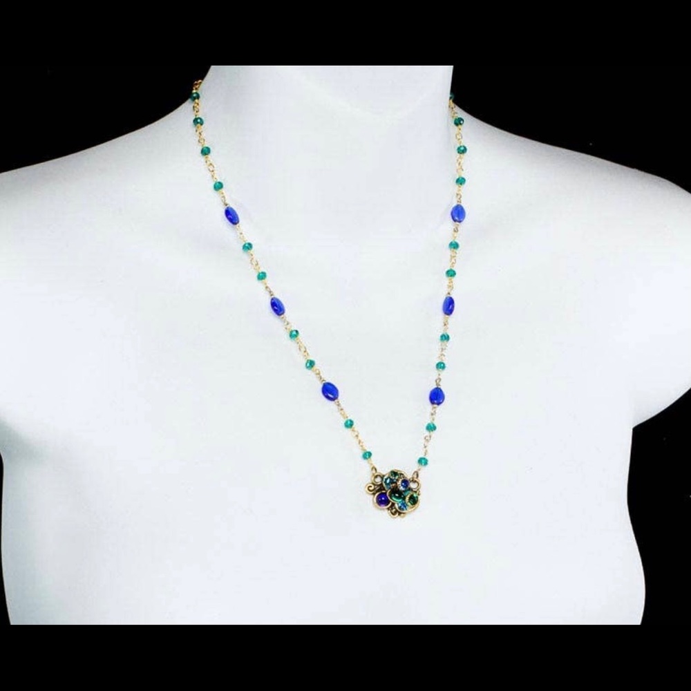 Emerald Mosaic Swirl Necklace - Picture 3 of 3